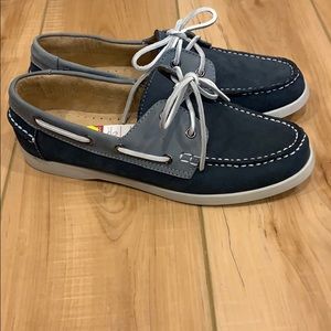 NWT White Mountain Leather Boat Shoes